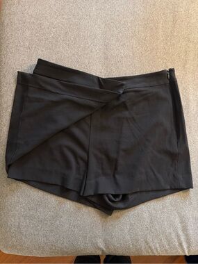 Leith Black Wrap-Front Skort